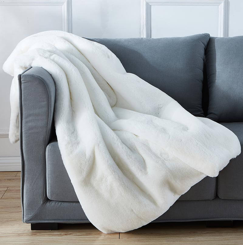 Beverly Luxury White Chinchilla Faux Fur Throw Blanket - Nube Decor